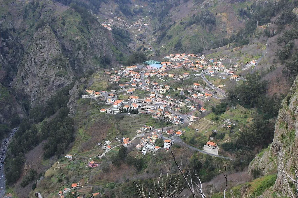Eira Do Serrado - Hotel & Spa Curral Das Freiras 4*,